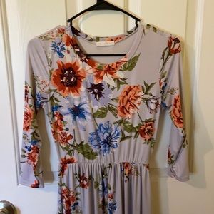 long floral maxi dress with pockets